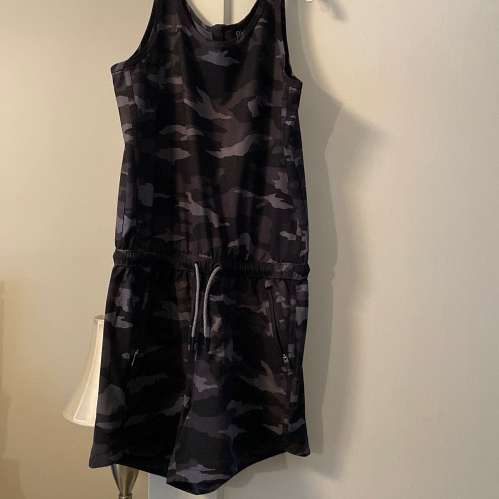 Girls athleta romper size XXL 16